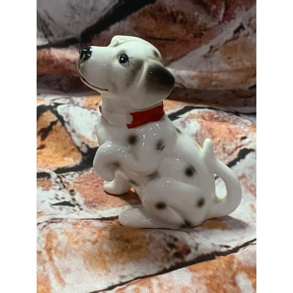 Vintage Dalmation Bone China Taiwan Approx 3